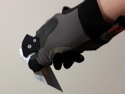 Using the Trademark Round Hole with gloves on