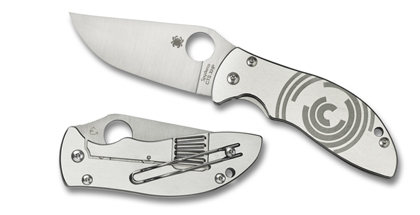 The Foundry  Stainless Steel Knife shown opened and closed.