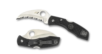 The Tasman Salt  FRN Black Knife shown opened and closed.