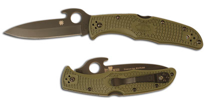 The Endura® Emerson Bayoushooter shown open and closed
