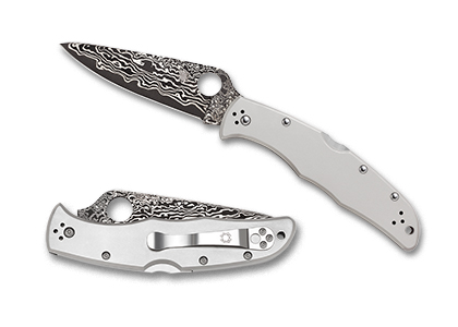 The Endura® 4 Ti Damascus shown open and closed