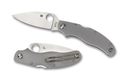 The Caly 3 Super Blue Sprint Run  Knife shown opened and closed.
