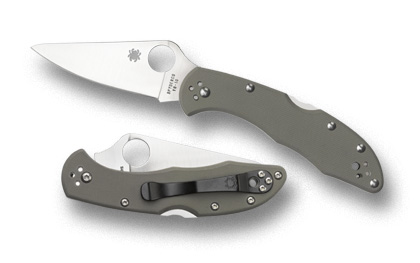 The Delica  Foliage Green G-10 Knife shown opened and closed.