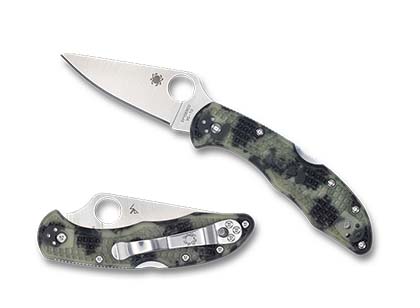 The Delica  4 FRN Zome Glow In The Dark Exclusive Knife shown opened and closed.