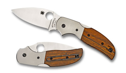 The Sage  4 Front Lock  Knife shown opened and closed.