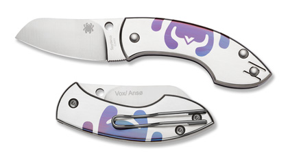 The Pingo  Titanium Sprint Run  Knife shown opened and closed.