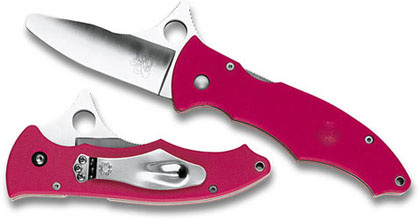 The Gunting Trainer Knife shown opened and closed.
