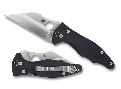 The Yojimbo™ 2 Smooth Black G-10 CPM CRU-WEAR Exclusive shown open and closed