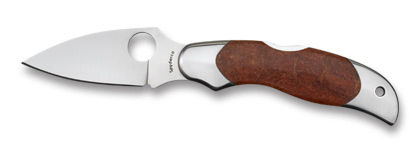 The Kopa  Apple Coral Knife shown opened and closed.