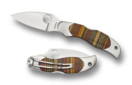The Kopa  Stacked Wood Knife shown opened and closed.