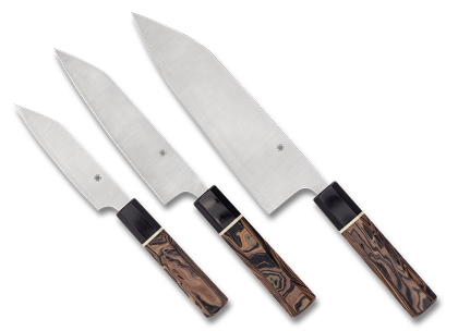 The Itamae  3-Piece Set Knife shown opened and closed.