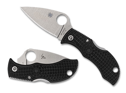 The Manbug  Black Lightweight Leaf Knife shown opened and closed.