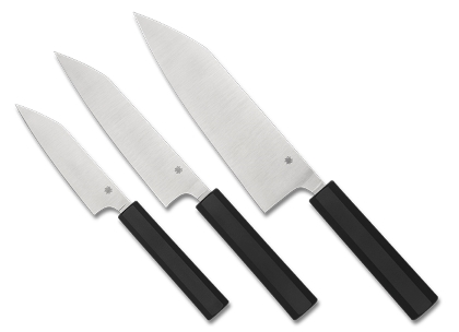 The Minarai  3-Piece Set Knife shown opened and closed.