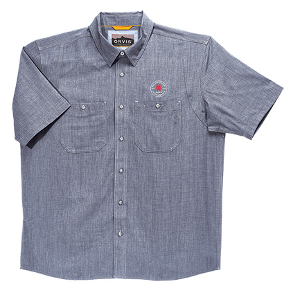 The Orvis  Men s Tech Chambray Blue Work Shirt Short Sleeve Knife shown opened and closed.