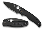 The Shaman® G-10 Black/Black Blade shown open and closed.